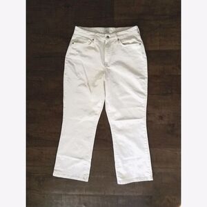 a new day Women's Winter White Denim Jeans Bootcut Size 10/30R